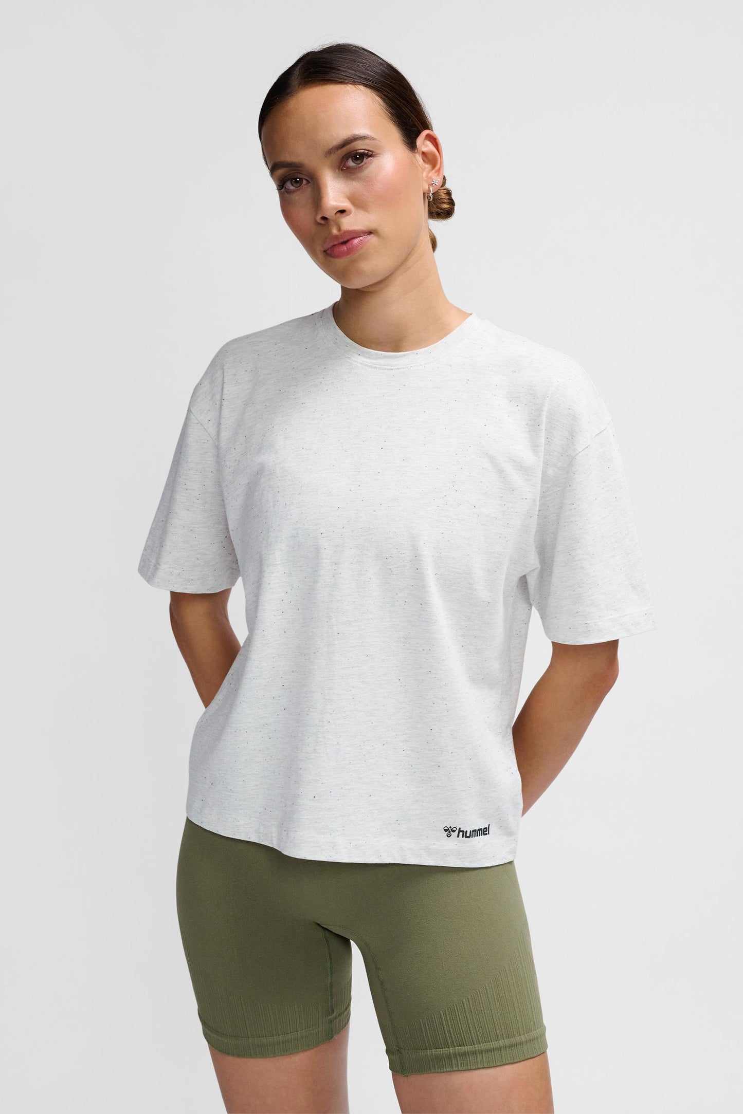 HUMMEL - Hmlmt Ultra Boxy Short T-shirt - White Melange