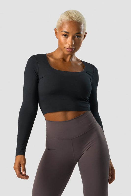 nimble soft cropped ls black