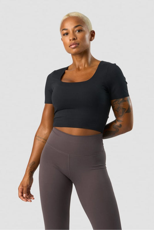 nimble soft cropped t-shirt black