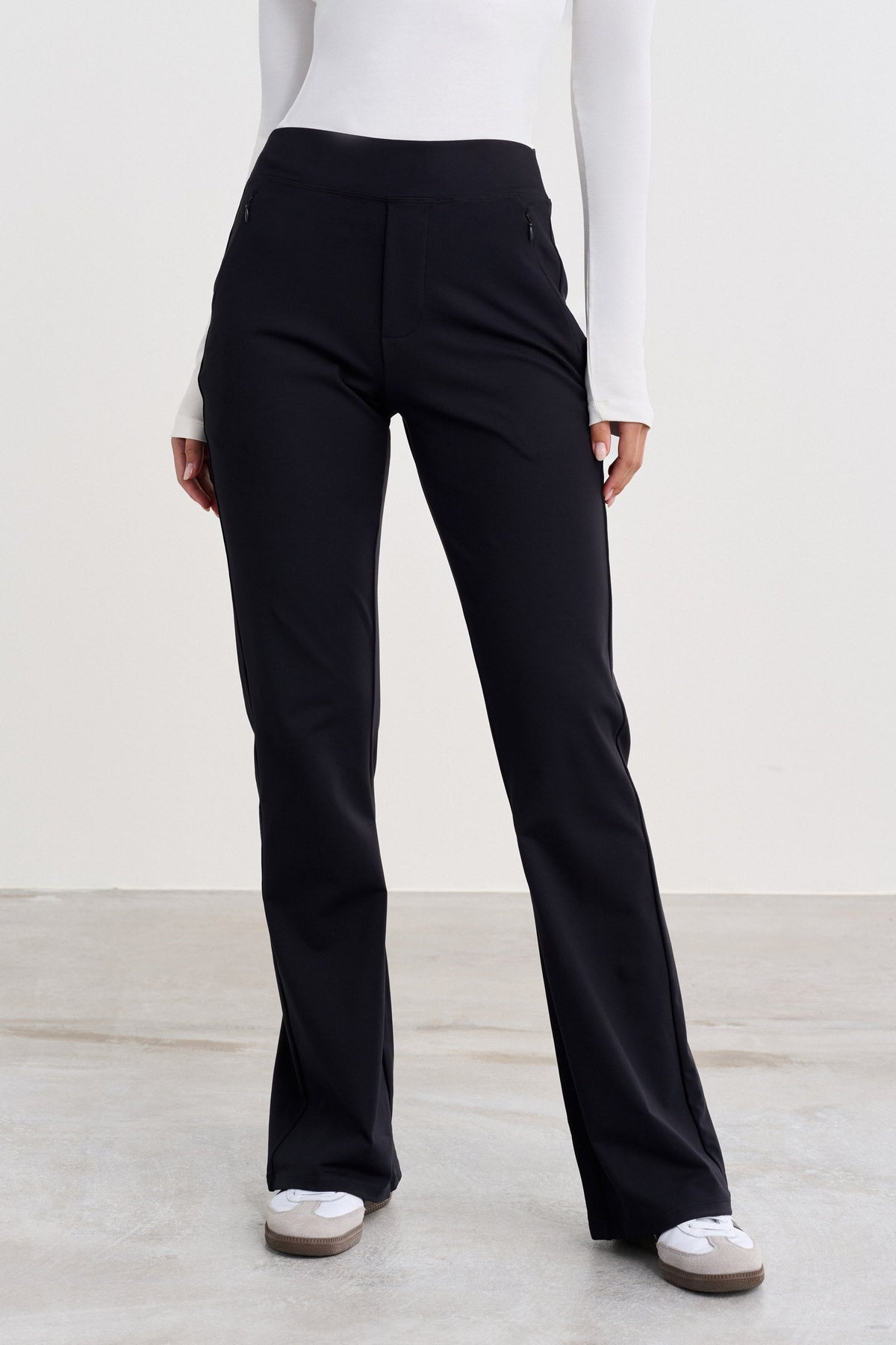 Tailored Bootcut Pants - for dame - Famme - Pants